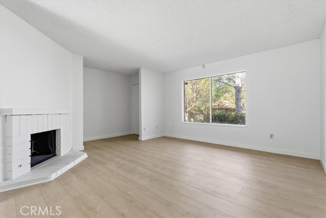 Detail Gallery Image 9 of 44 For 455 Shadyglen Ln, San Dimas,  CA 91773 - 3 Beds | 2/1 Baths