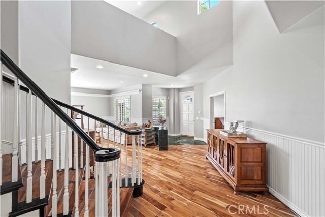 Detail Gallery Image 24 of 75 For 27371 Blueridge Dr, Valencia,  CA 91354 - 6 Beds | 4 Baths