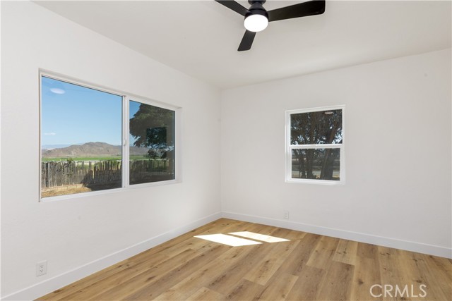 30985 Reservoir Avenue, Nuevo CA: https://media.crmls.org/medias/1da4637a-67e4-45b7-9d25-8eefcd50550f.jpg