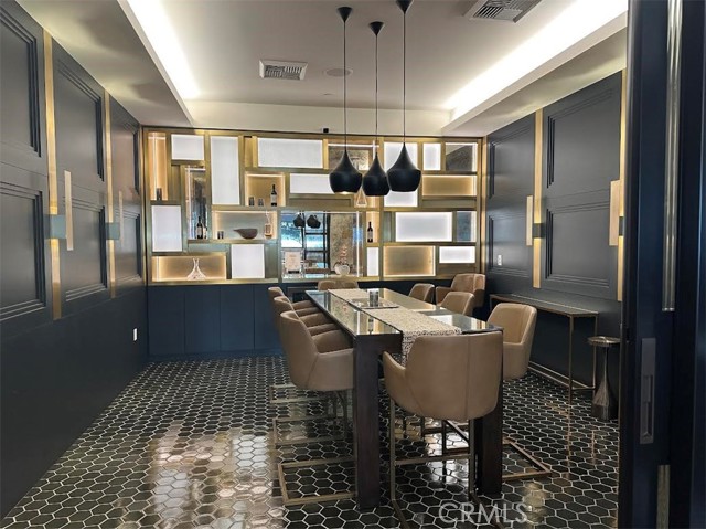 Detail Gallery Image 11 of 20 For 400 S Broadway #2710,  Los Angeles,  CA 90013 - 2 Beds | 2 Baths