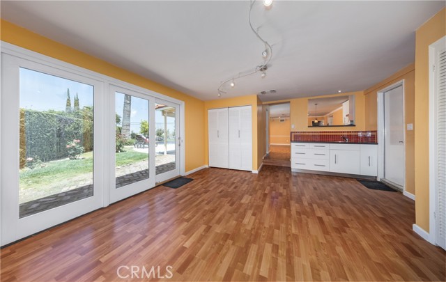 Detail Gallery Image 17 of 38 For 645 Alta Loma Dr, Redlands,  CA 92373 - 4 Beds | 2 Baths