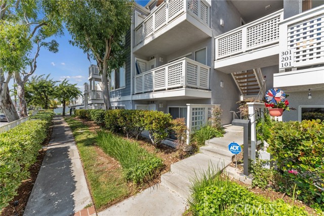 Detail Gallery Image 27 of 37 For 34264 Camino Capistrano #102,  Dana Point,  CA 92624 - 2 Beds | 2 Baths