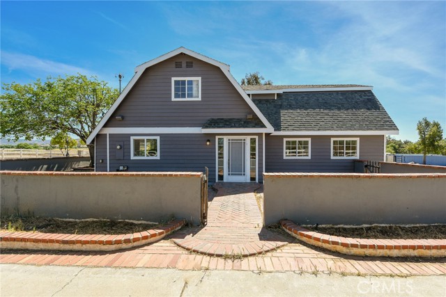 36055 Maddalena Road, Winchester CA: https://media.crmls.org/medias/1da62bd7-5648-4764-ace1-890fb89b0cd5.jpg
