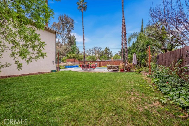 Detail Gallery Image 16 of 67 For 2367 Deerhorn Dr, Riverside,  CA 92506 - 4 Beds | 2/1 Baths