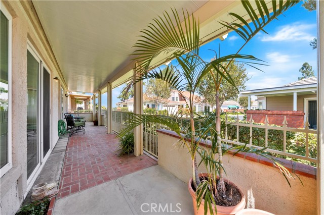 28229 Nebrija, Mission Viejo CA: https://media.crmls.org/medias/1da64e7c-ccb4-49bb-81ce-2955114b6de3.jpg