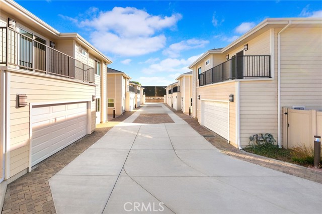 Detail Gallery Image 6 of 60 For 642 W Grand Ave, Pomona,  CA 91766 - 4 Beds | 3 Baths