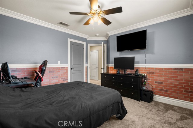 30463 Vineyard Lane, Castaic CA: https://media.crmls.org/medias/1da794dd-9b58-48ef-982c-41e84b22c6ca.jpg