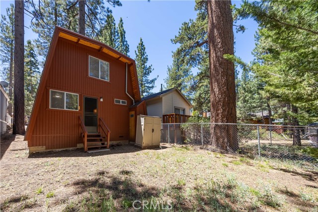 Detail Gallery Image 19 of 20 For 42554 Cedar Ave, Big Bear Lake,  CA 92315 - 2 Beds | 1 Baths
