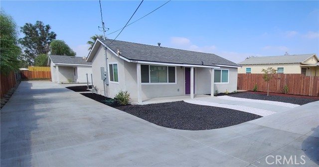Side/Driveway