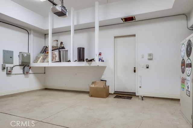 512 N Juanita Avenue, Redondo Beach CA: https://media.crmls.org/medias/1da92b00-076d-4bd2-bacc-c9af184ced1b.jpg