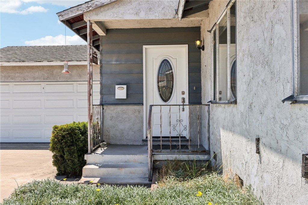 MLS #OC25176543 img 6