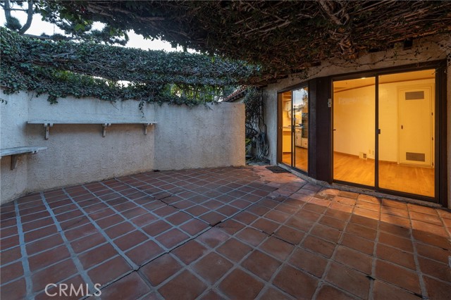 Covered patio off of the kitchen