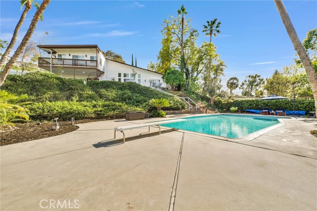 Image 44 of 49 For 2120 Fairview