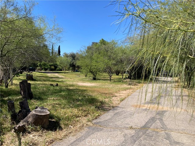 Detail Gallery Image 2 of 13 For 28875 10th, Lake Elsinore,  CA 92532 - 2 Beds | 2 Baths