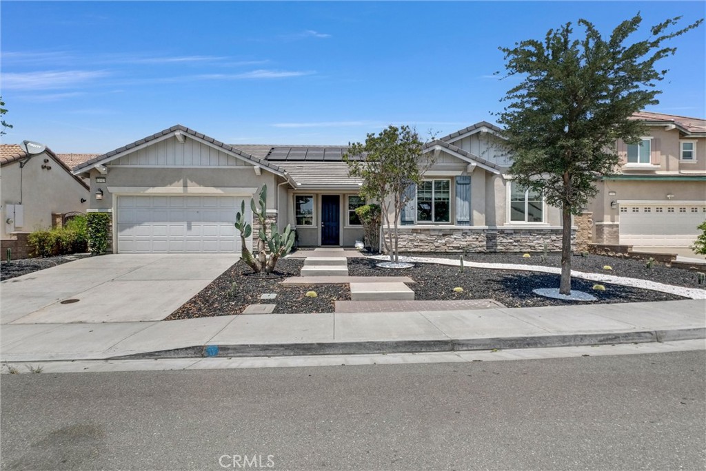 11915 Berlyn Dove Court