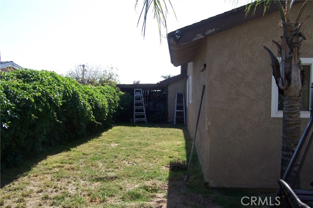 Detail Gallery Image 16 of 19 For 5493 Elm Ave, San Bernardino,  CA 92404 - 4 Beds | 2 Baths