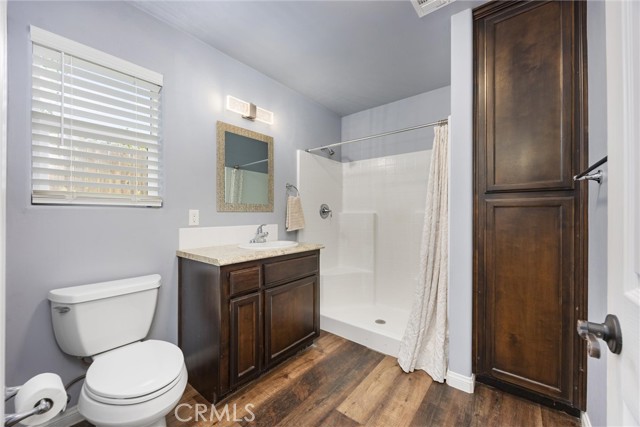 6202 Ocean Jasper Drive, Bakersfield CA: https://media.crmls.org/medias/1dadd578-c5ef-44bc-9fe9-c3afe2b4effd.jpg