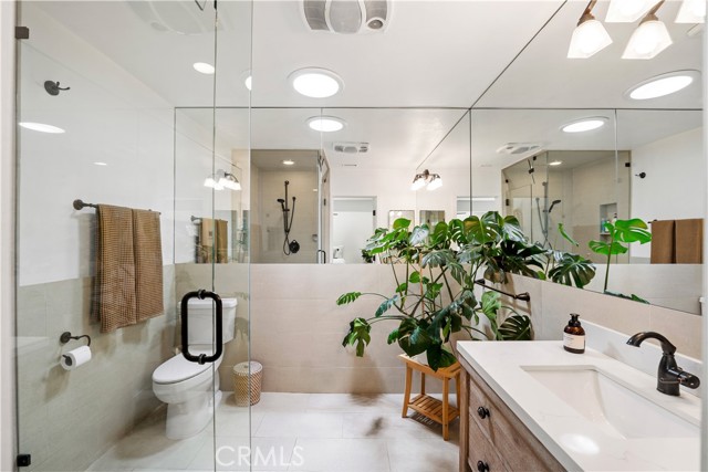 Detail Gallery Image 12 of 33 For 24537 Dry Canyon Cold Creek Rd, Calabasas,  CA 91302 - 4 Beds | 3 Baths