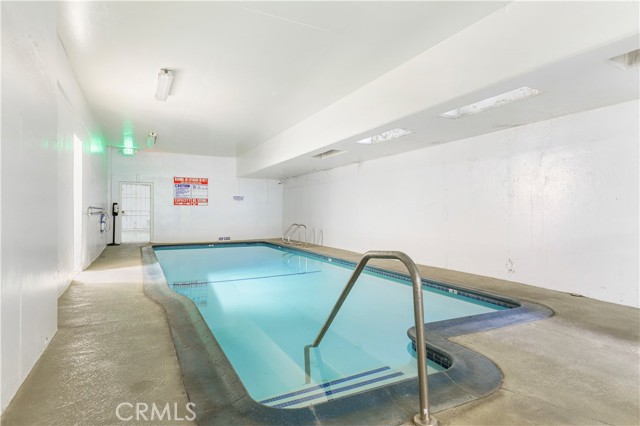 Detail Gallery Image 28 of 34 For 1045 N Kings Rd #105,  West Hollywood,  CA 90069 - 2 Beds | 2 Baths