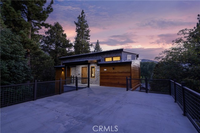 43669 Ridge Crest, Big Bear Lake, CA 92315