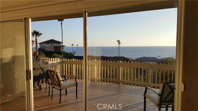 40 Blue Lagoon, Laguna Beach CA: https://media.crmls.org/medias/1db06f52-025e-44a5-b9e0-02028b8b62c2.jpg