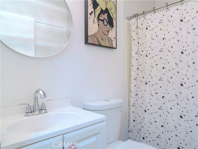 Detail Gallery Image 12 of 23 For 24050 Fawn St, Moreno Valley,  CA 92553 - 2 Beds | 2 Baths