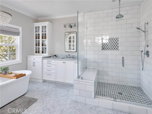 Detail Gallery Image 20 of 43 For 6443 W 81st St, Los Angeles,  CA 90045 - 4 Beds | 4 Baths