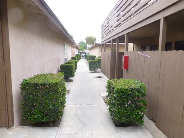 2115 S Broden Street, Anaheim CA: https://media.crmls.org/medias/1db1e4fb-0237-4bed-8ffe-0c399c452b26.jpg