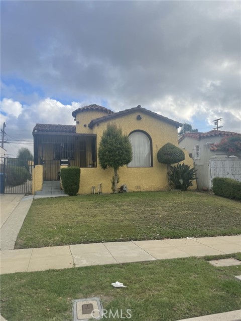 3150 W 74th Street Los Angeles, California 3150 W 74th Street