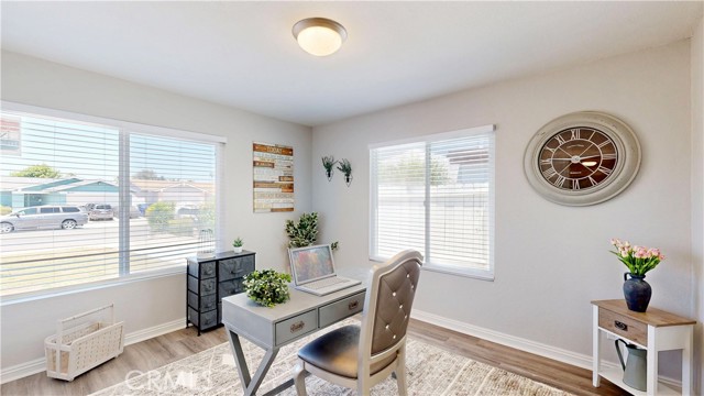 8007 New Salem Street, San Diego CA: https://media.crmls.org/medias/1db27c25-797c-4bc9-964c-7e432c8c2eb1.jpg