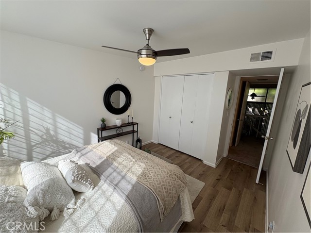 Image 13 of 26 For 4256 Kling Street