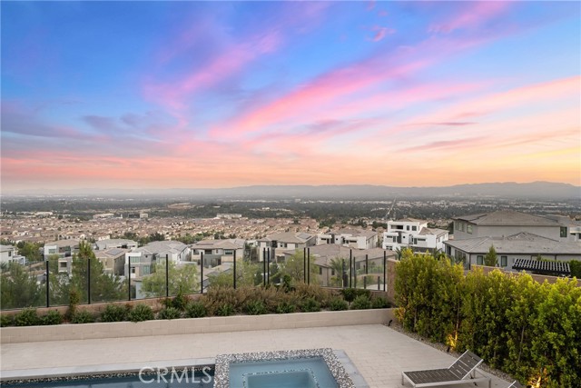 20436 W Liverpool Way, Porter Ranch CA: https://media.crmls.org/medias/1db352bb-06a8-46cb-81ad-a78e9e192113.jpg