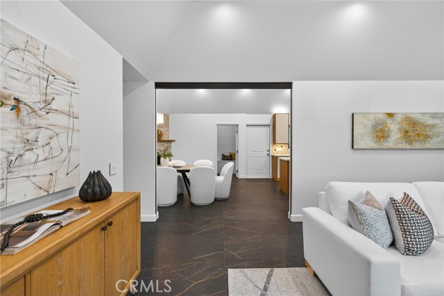 7576 -7582 McGroarty Terrace, Los Angeles CA: https://media.crmls.org/medias/1db36606-7244-479b-b705-5366f7c69e1d.jpg