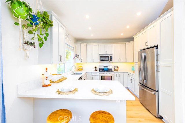 Detail Gallery Image 11 of 31 For 22 La Flauta, Rancho Santa Margarita,  CA 92688 - 3 Beds | 2/1 Baths