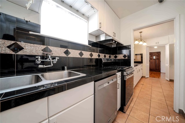 Drew Fenton | 433 S Bundy Drive Los Angeles CA | MLS: 7457227 Drew Fenton | 433 S Bundy Drive Los Angeles CA | MLS: 7457227