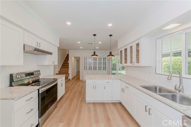 4741 Newman Avenue, Cypress CA: https://media.crmls.org/medias/1db72dc8-5e3b-4476-b7ef-a6ac95a3cc7a.jpg