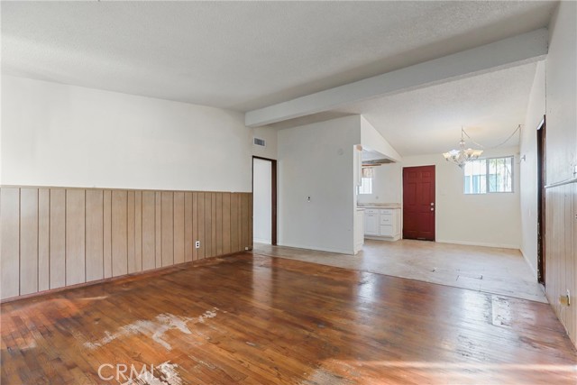 Detail Gallery Image 9 of 20 For 22719 Gulf Ave, Carson,  CA 90745 - 3 Beds | 2 Baths