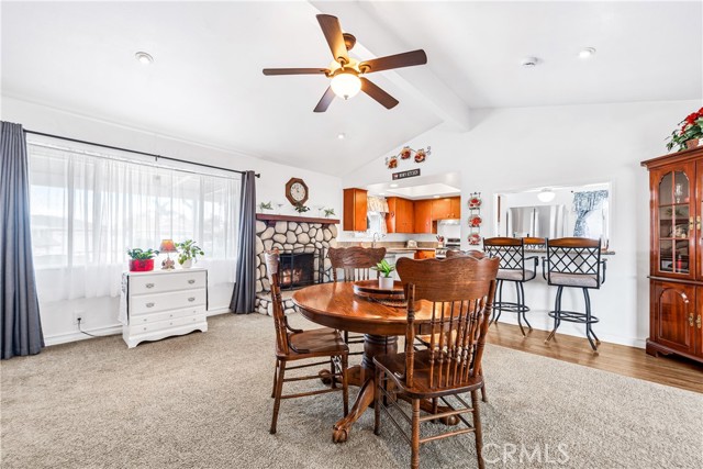 6051 Camphor Avenue, Westminster CA: https://media.crmls.org/medias/1db7c5c1-e76d-453c-b8b6-e663c68d6302.jpg