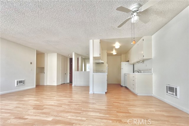 6000 Canterbury Drive, D212 photo 2