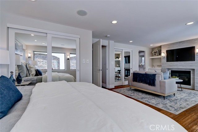 441 Avenue E, Redondo Beach, California 90277, 5 Bedrooms Bedrooms, ,4 BathroomsBathrooms,Residential,Sold,Avenue E,SB22100655