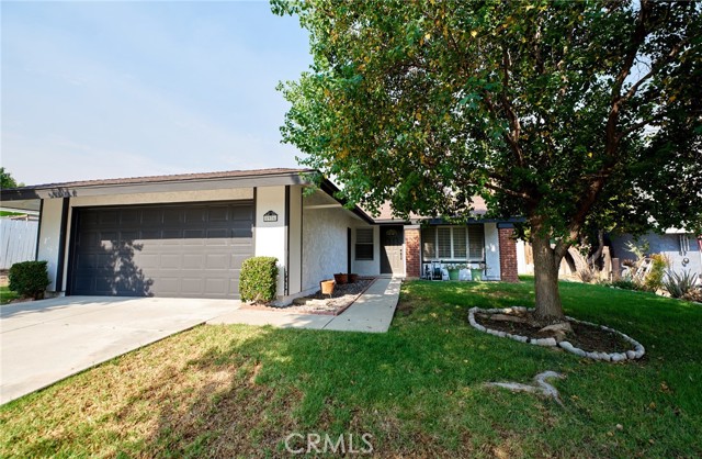 Detail Gallery Image 1 of 1 For 1936 Conejo St, Corona,  CA 92882 - 3 Beds | 1/1 Baths