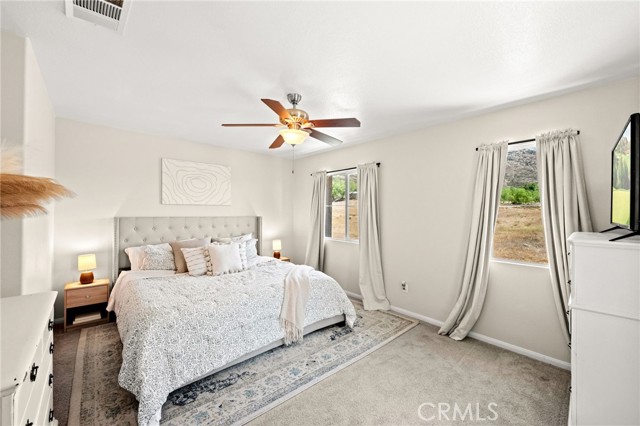 27620 Desert Gold Court, Murrieta CA: https://media.crmls.org/medias/1db8cc69-9242-48e6-a551-a334f9262056.jpg