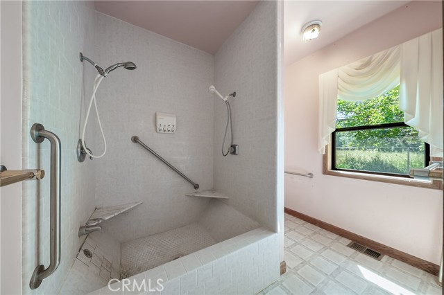 6535 Highland Springs Road, Lakeport CA: https://media.crmls.org/medias/1db8f451-9677-41f0-aa15-cfb61ab1fa5b.jpg