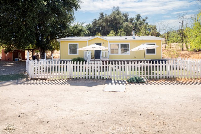 Manufactured Home-Front