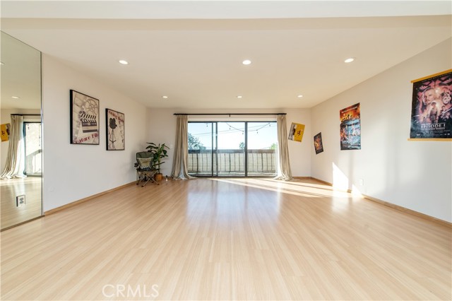 Detail Gallery Image 16 of 44 For 2240 N Legion Dr #217,  Signal Hill,  CA 90755 - 3 Beds | 2/1 Baths
