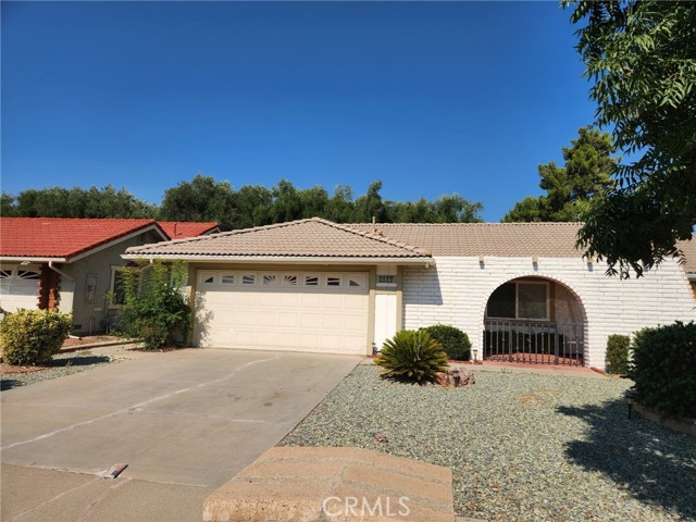 Detail Gallery Image 1 of 19 For 1117 Lemon Gum Ln, Hemet,  CA 92545 - 2 Beds | 2 Baths