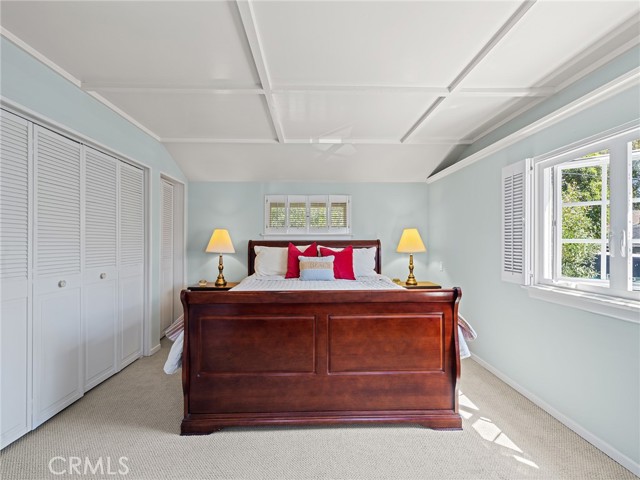 Upstairs Primary Bedroom - King size bed Upstairs Primary Bedroom - King size bed