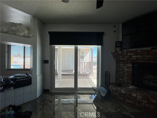 Detail Gallery Image 33 of 59 For 15245 Apache Rd, Apple Valley,  CA 92307 - 3 Beds | 2 Baths