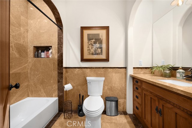 Detail Gallery Image 19 of 48 For 5121 E Lomita Ave, Orange,  CA 92869 - 2 Beds | 2 Baths