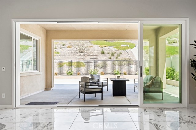 Detail Gallery Image 34 of 75 For 17721 Ridgeline Ct, Saugus,  CA 91350 - 4 Beds | 4 Baths